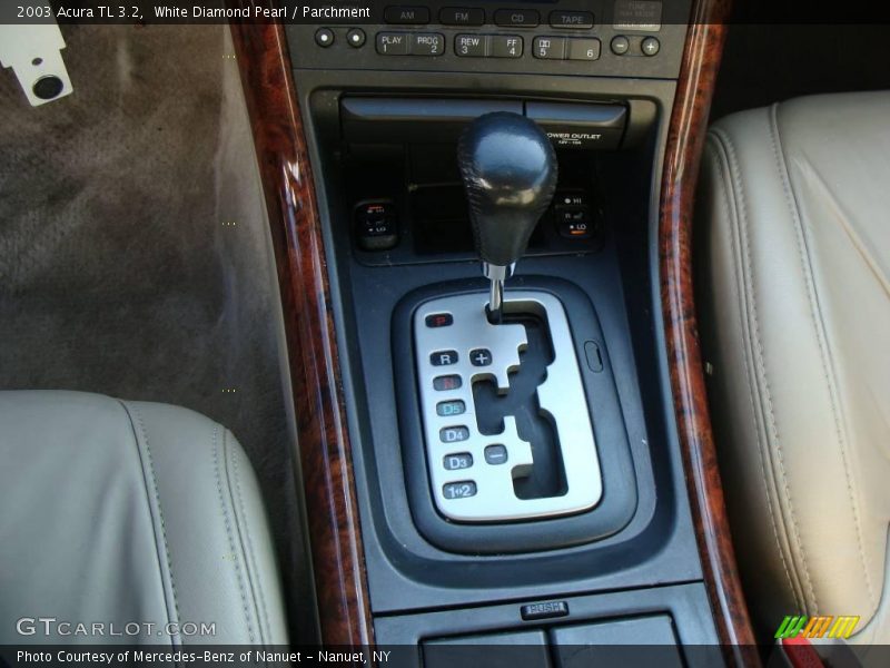 White Diamond Pearl / Parchment 2003 Acura TL 3.2