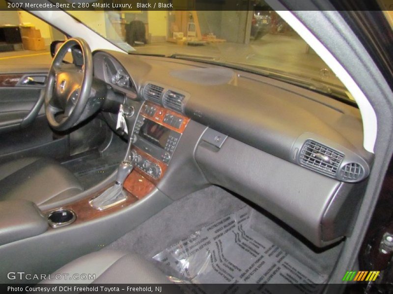 Black / Black 2007 Mercedes-Benz C 280 4Matic Luxury