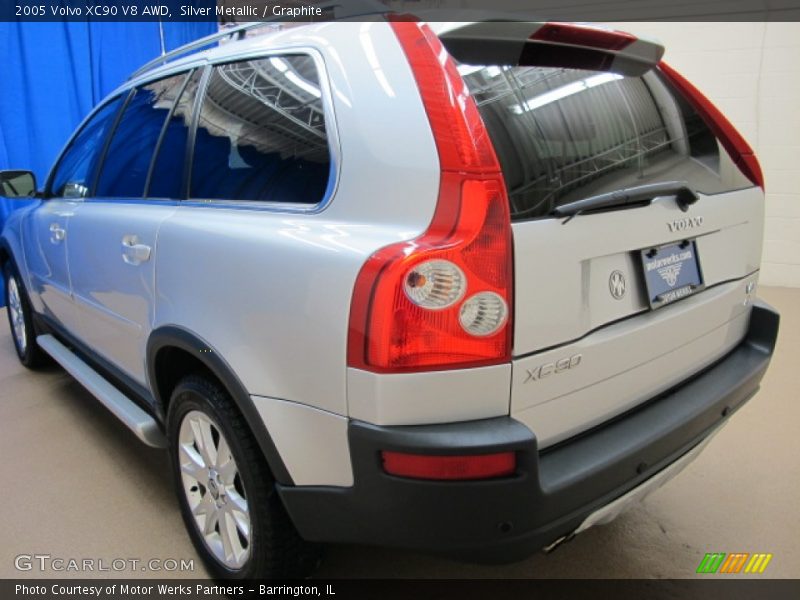 Silver Metallic / Graphite 2005 Volvo XC90 V8 AWD