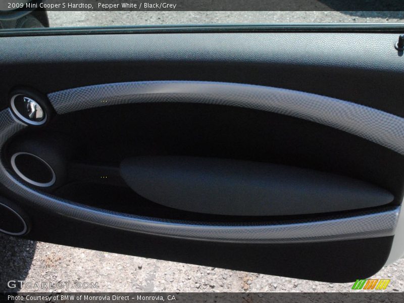Pepper White / Black/Grey 2009 Mini Cooper S Hardtop