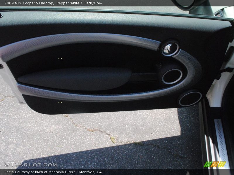 Pepper White / Black/Grey 2009 Mini Cooper S Hardtop