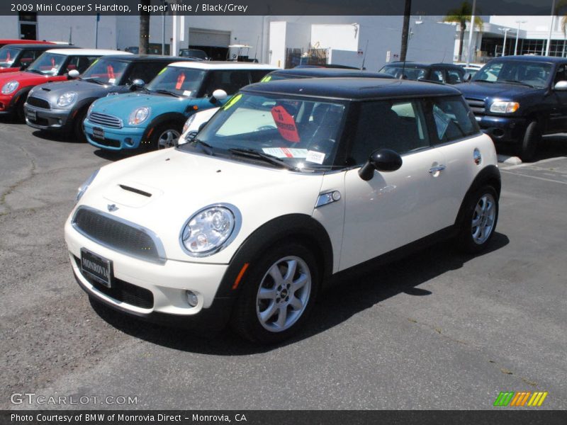 Pepper White / Black/Grey 2009 Mini Cooper S Hardtop