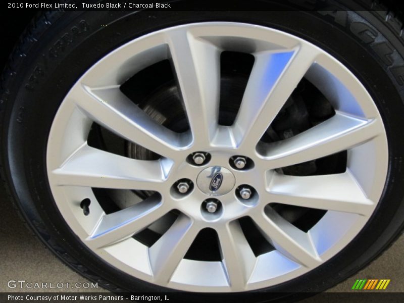 Tuxedo Black / Charcoal Black 2010 Ford Flex Limited