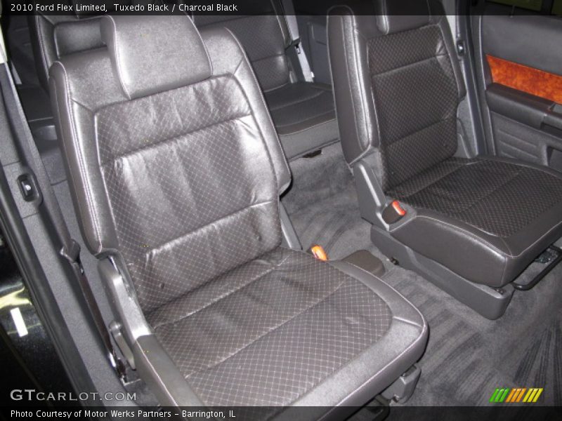 Tuxedo Black / Charcoal Black 2010 Ford Flex Limited