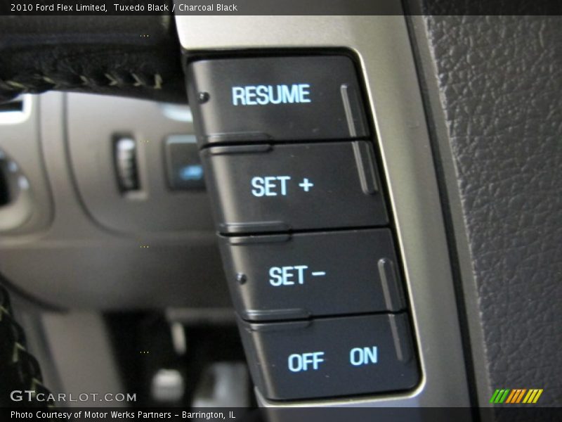 Tuxedo Black / Charcoal Black 2010 Ford Flex Limited