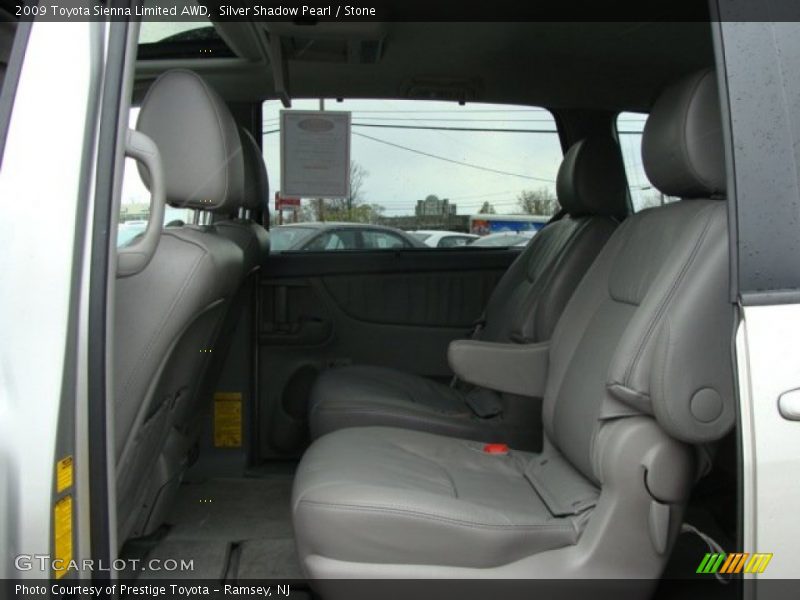 Silver Shadow Pearl / Stone 2009 Toyota Sienna Limited AWD