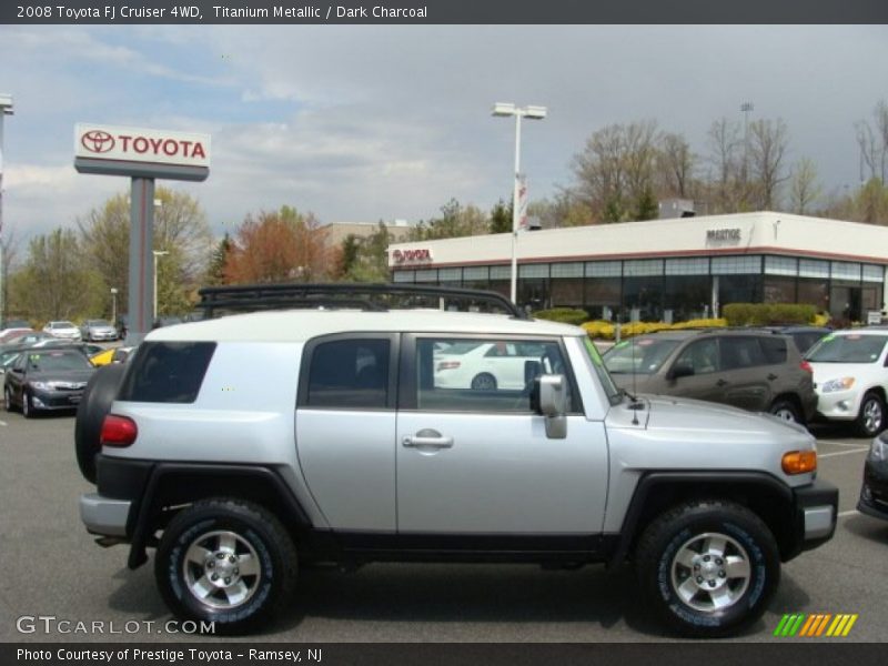 Titanium Metallic / Dark Charcoal 2008 Toyota FJ Cruiser 4WD