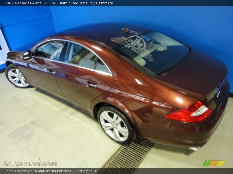 Barolo Red Metallic / Cashmere 2009 Mercedes-Benz CLS 550