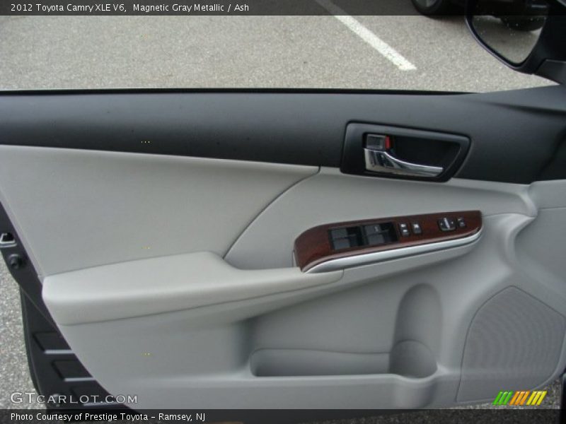 Magnetic Gray Metallic / Ash 2012 Toyota Camry XLE V6