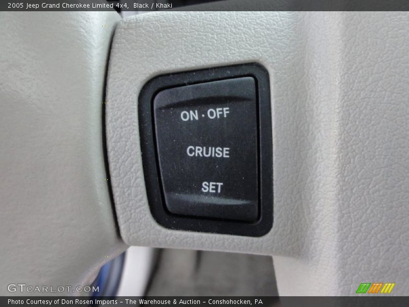 Black / Khaki 2005 Jeep Grand Cherokee Limited 4x4