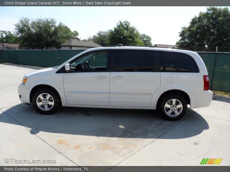 Stone White / Dark Slate Gray/Light Shale 2009 Dodge Grand Caravan SXT