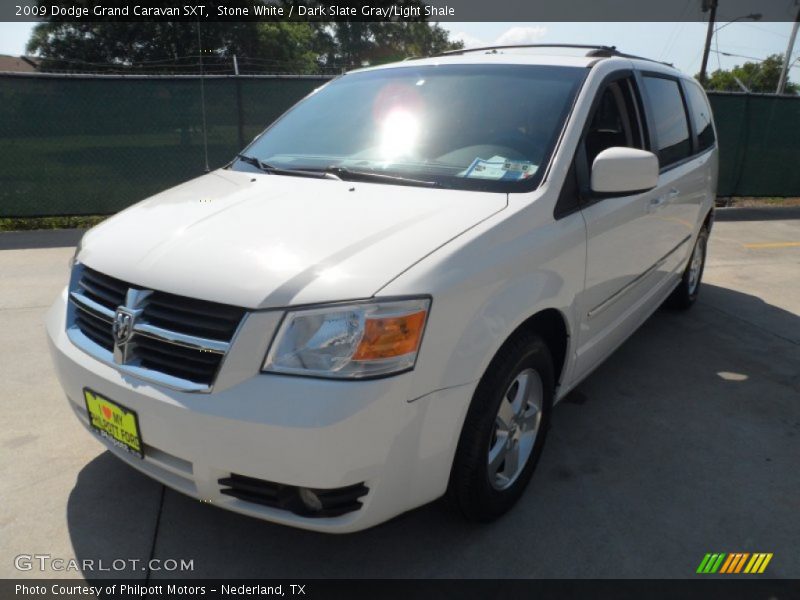 Stone White / Dark Slate Gray/Light Shale 2009 Dodge Grand Caravan SXT