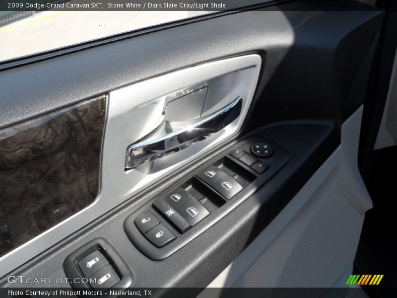Stone White / Dark Slate Gray/Light Shale 2009 Dodge Grand Caravan SXT