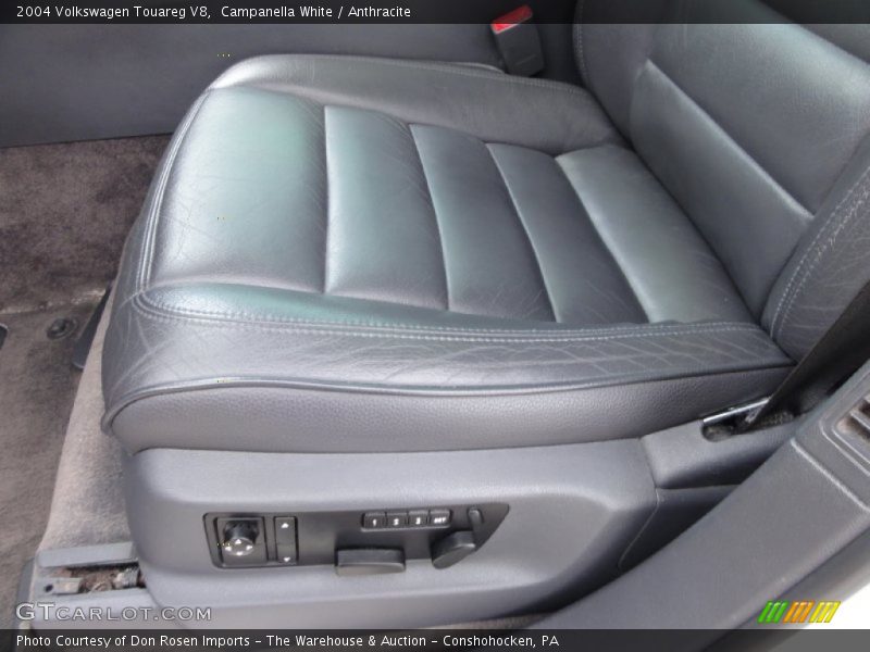 Campanella White / Anthracite 2004 Volkswagen Touareg V8