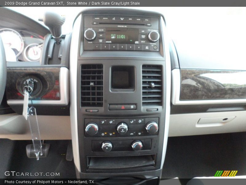Stone White / Dark Slate Gray/Light Shale 2009 Dodge Grand Caravan SXT