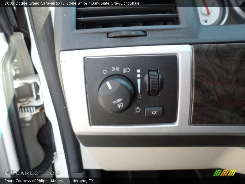 Stone White / Dark Slate Gray/Light Shale 2009 Dodge Grand Caravan SXT