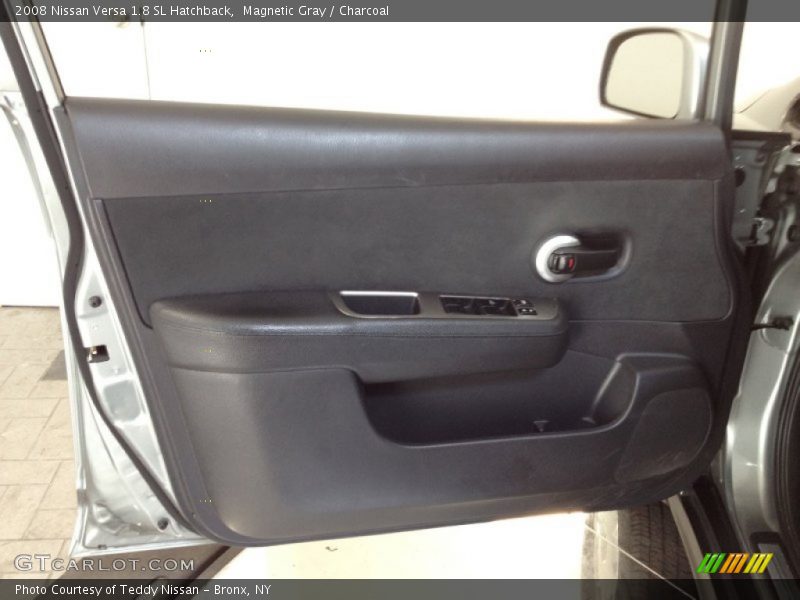 Magnetic Gray / Charcoal 2008 Nissan Versa 1.8 SL Hatchback