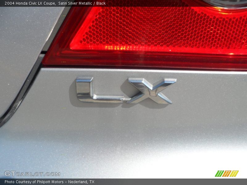 Satin Silver Metallic / Black 2004 Honda Civic LX Coupe