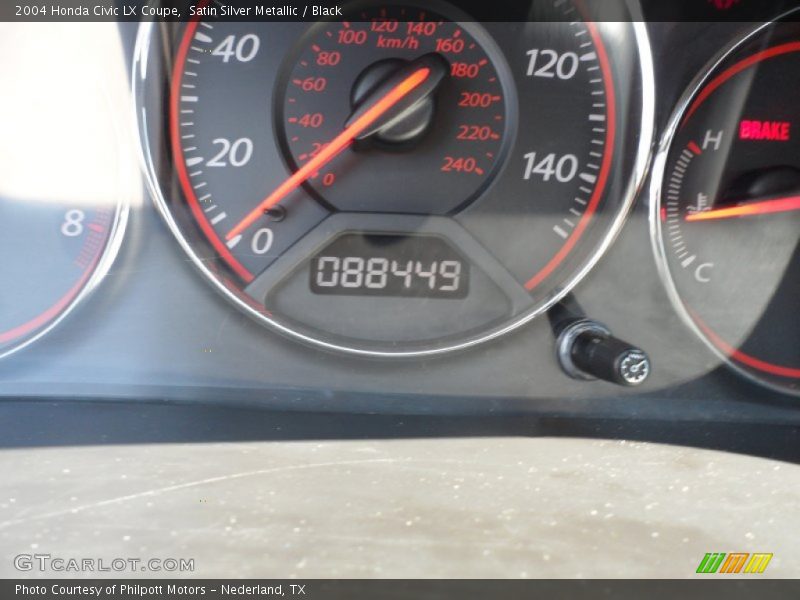 Satin Silver Metallic / Black 2004 Honda Civic LX Coupe