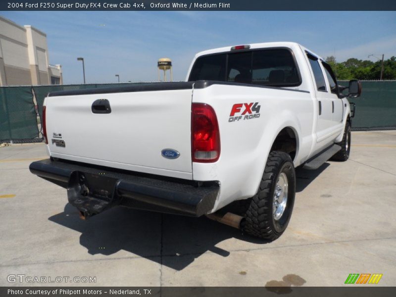 Oxford White / Medium Flint 2004 Ford F250 Super Duty FX4 Crew Cab 4x4