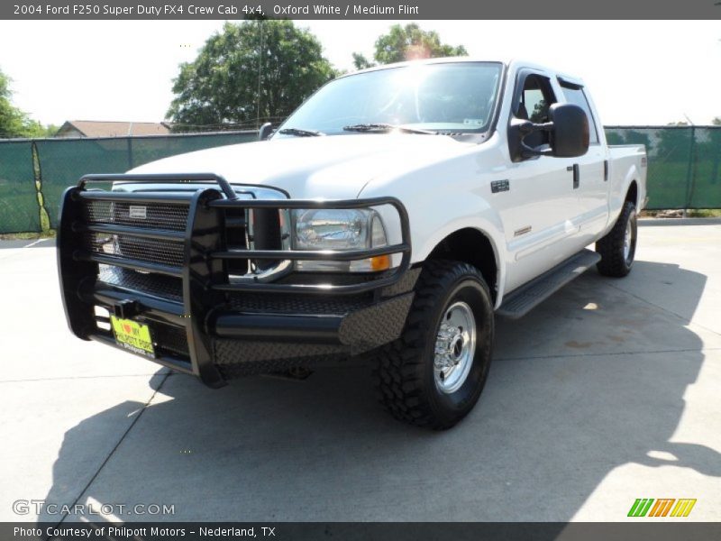 Oxford White / Medium Flint 2004 Ford F250 Super Duty FX4 Crew Cab 4x4
