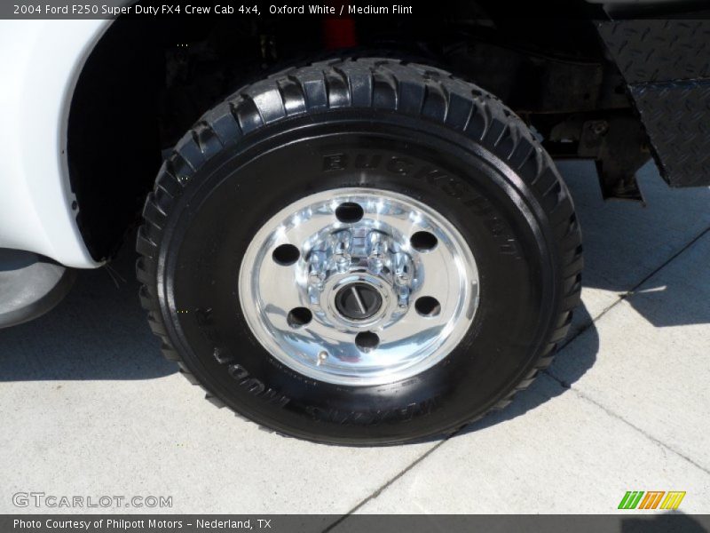 Oxford White / Medium Flint 2004 Ford F250 Super Duty FX4 Crew Cab 4x4