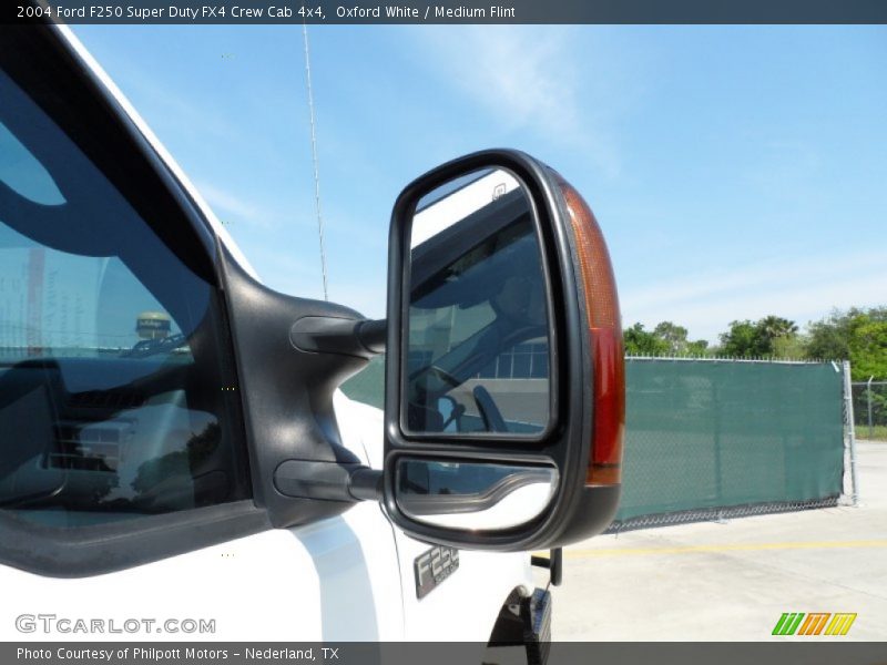 Oxford White / Medium Flint 2004 Ford F250 Super Duty FX4 Crew Cab 4x4