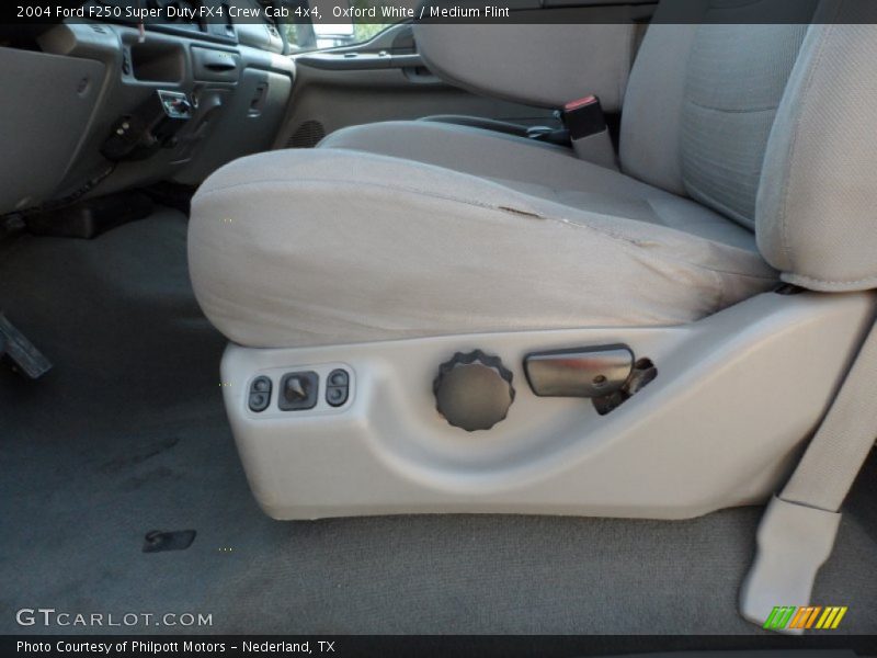 Oxford White / Medium Flint 2004 Ford F250 Super Duty FX4 Crew Cab 4x4