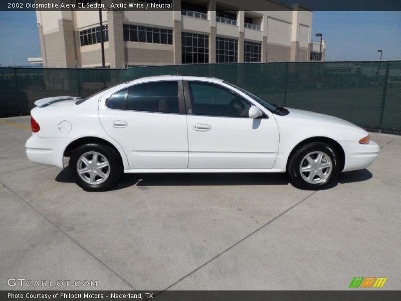 Arctic White / Neutral 2002 Oldsmobile Alero GL Sedan