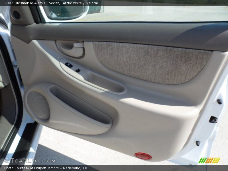 Arctic White / Neutral 2002 Oldsmobile Alero GL Sedan