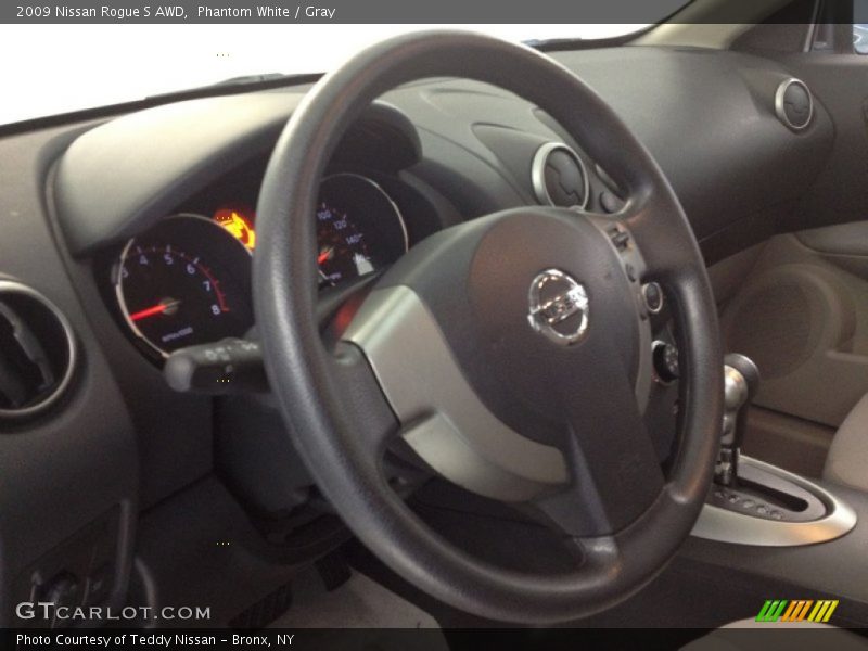 Phantom White / Gray 2009 Nissan Rogue S AWD