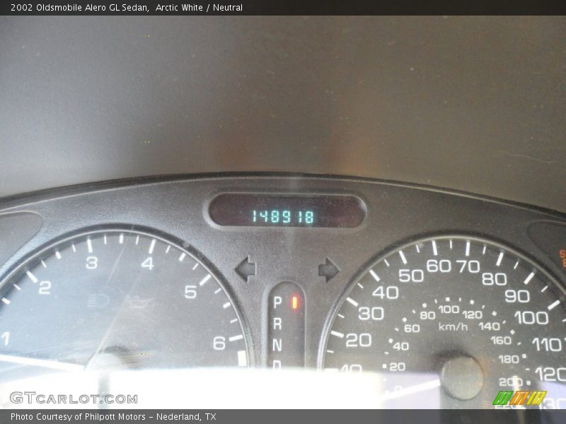 Arctic White / Neutral 2002 Oldsmobile Alero GL Sedan