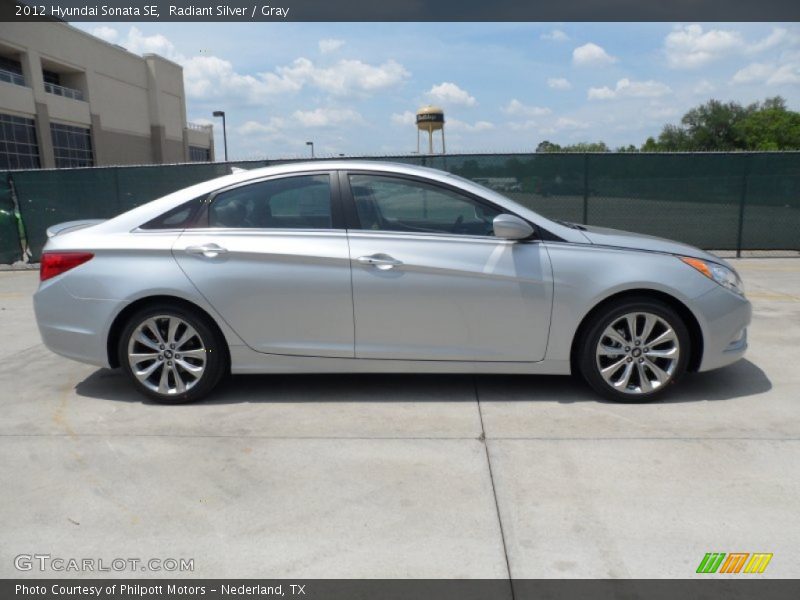 Radiant Silver / Gray 2012 Hyundai Sonata SE