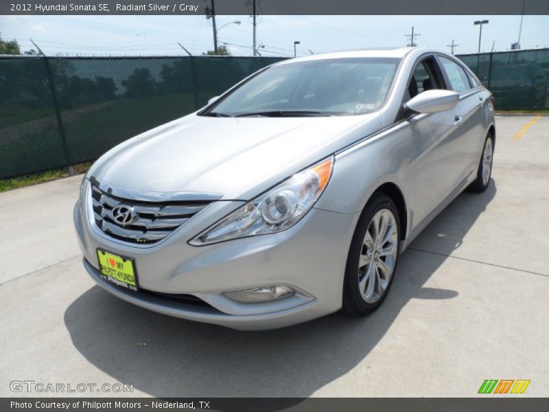 Radiant Silver / Gray 2012 Hyundai Sonata SE