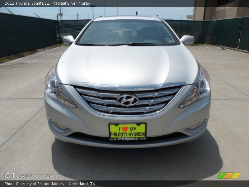 Radiant Silver / Gray 2012 Hyundai Sonata SE