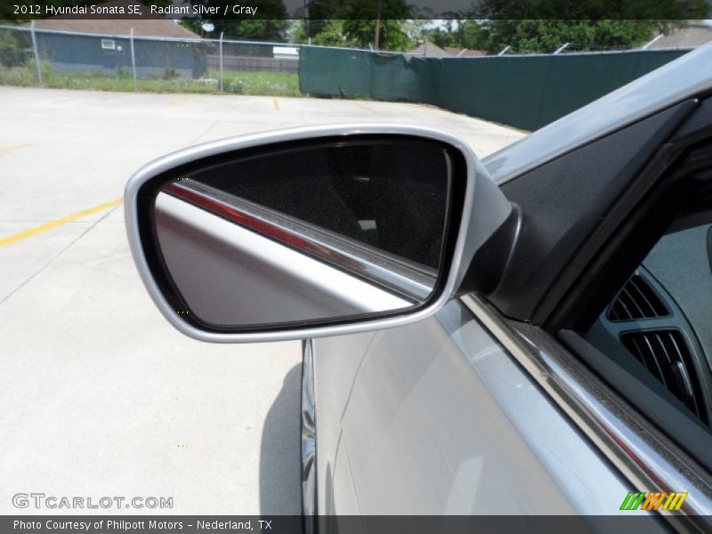 Radiant Silver / Gray 2012 Hyundai Sonata SE