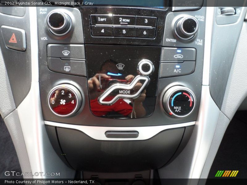 Midnight Black / Gray 2012 Hyundai Sonata GLS