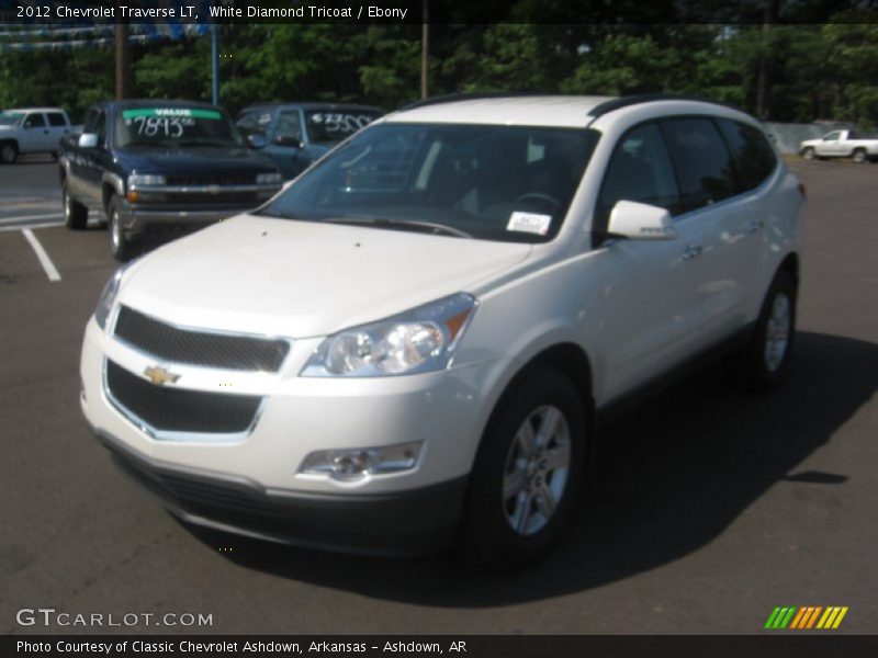 White Diamond Tricoat / Ebony 2012 Chevrolet Traverse LT
