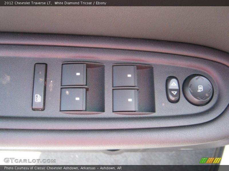 White Diamond Tricoat / Ebony 2012 Chevrolet Traverse LT