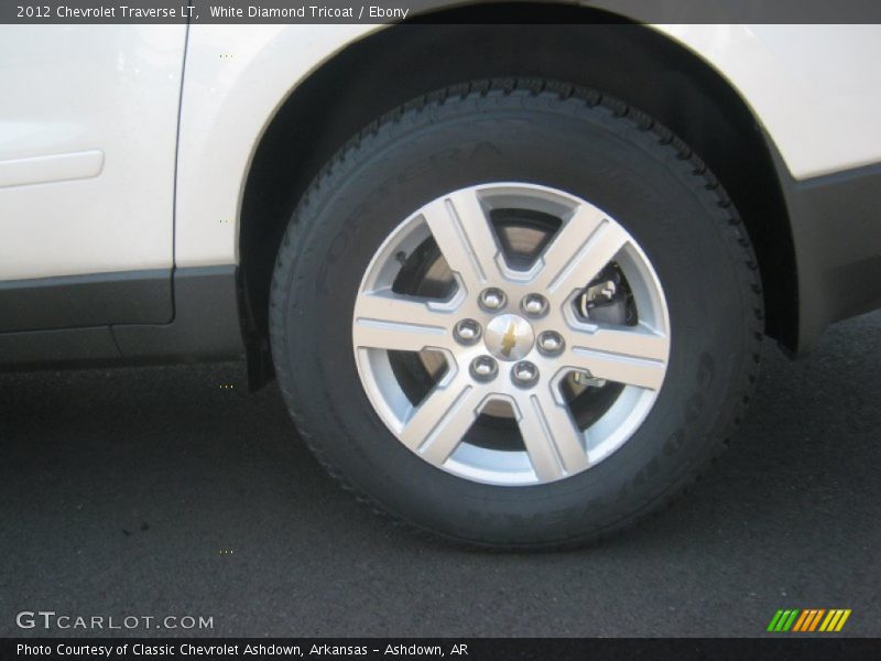 White Diamond Tricoat / Ebony 2012 Chevrolet Traverse LT