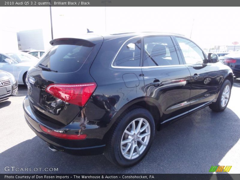 Brilliant Black / Black 2010 Audi Q5 3.2 quattro