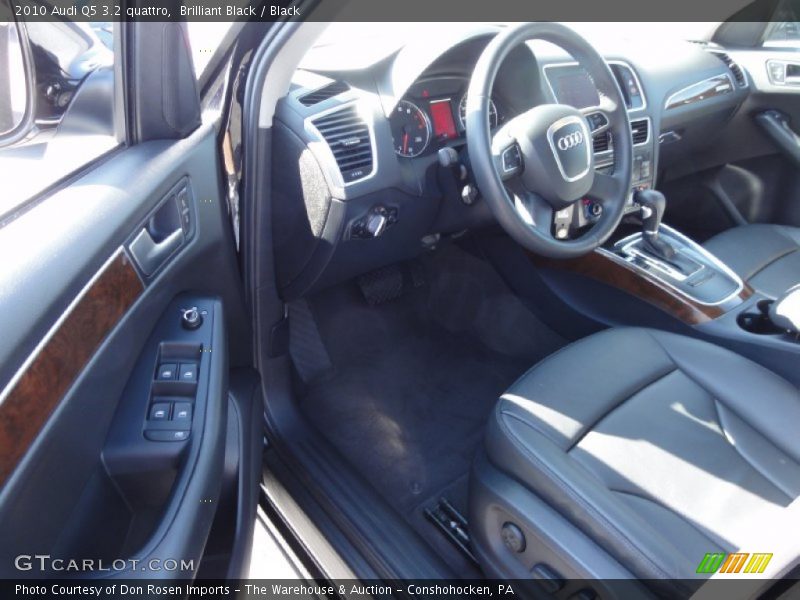 Brilliant Black / Black 2010 Audi Q5 3.2 quattro