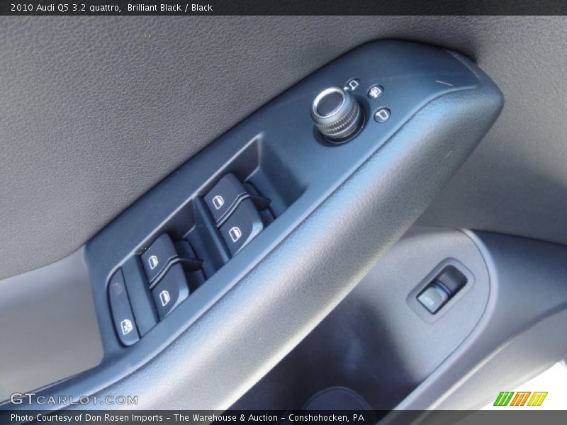 Brilliant Black / Black 2010 Audi Q5 3.2 quattro