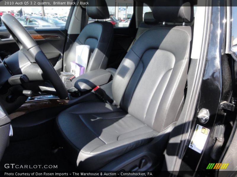 Brilliant Black / Black 2010 Audi Q5 3.2 quattro