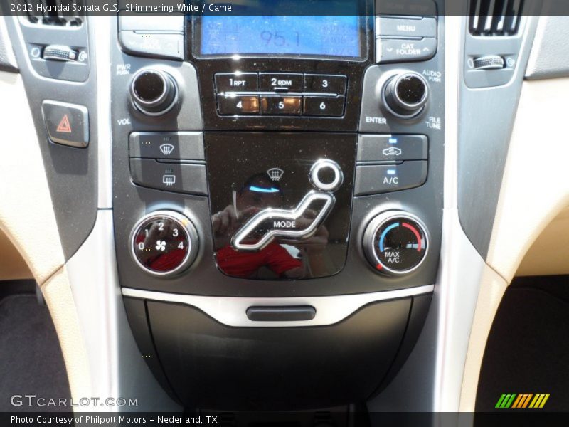 Shimmering White / Camel 2012 Hyundai Sonata GLS