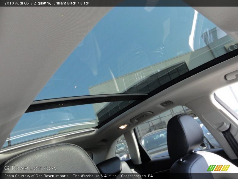 Brilliant Black / Black 2010 Audi Q5 3.2 quattro