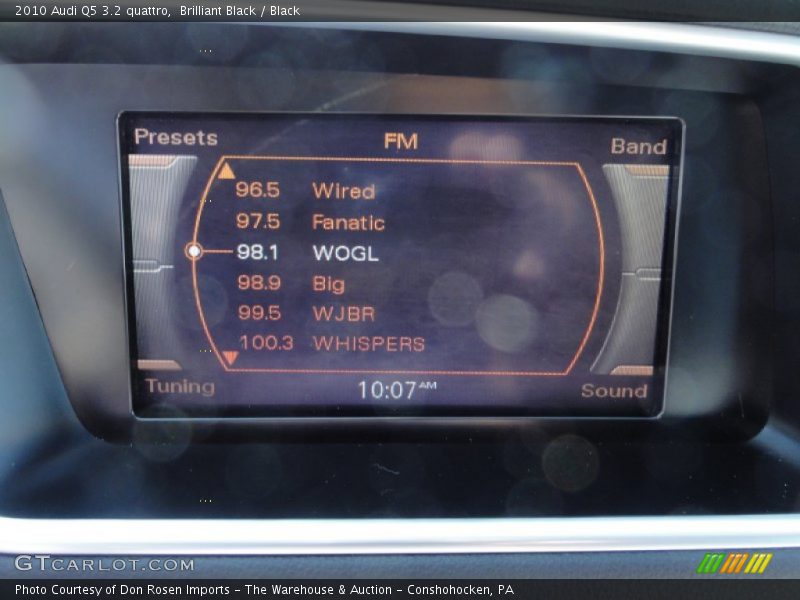 Brilliant Black / Black 2010 Audi Q5 3.2 quattro