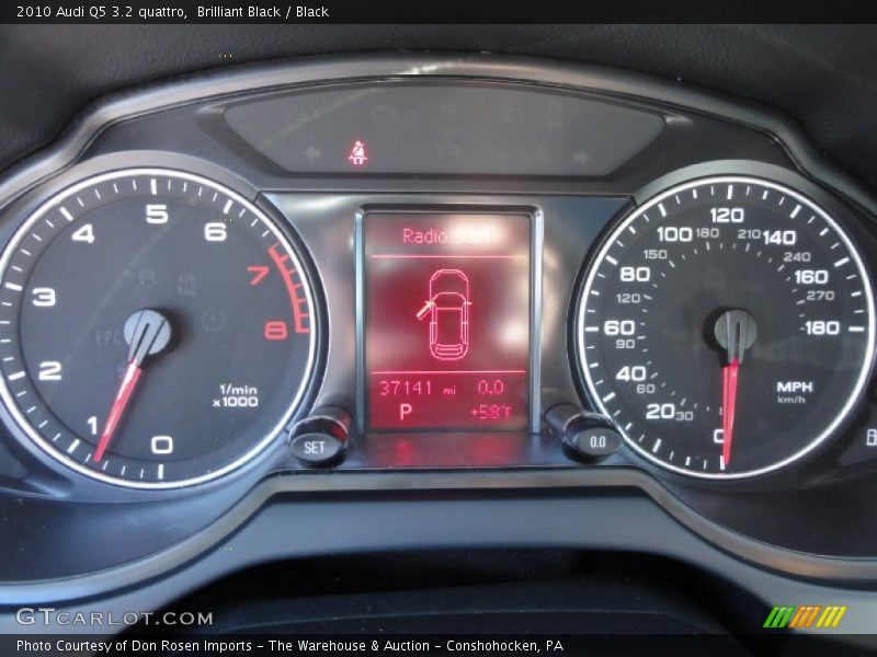 Brilliant Black / Black 2010 Audi Q5 3.2 quattro