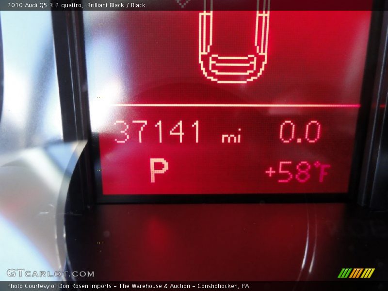 Brilliant Black / Black 2010 Audi Q5 3.2 quattro