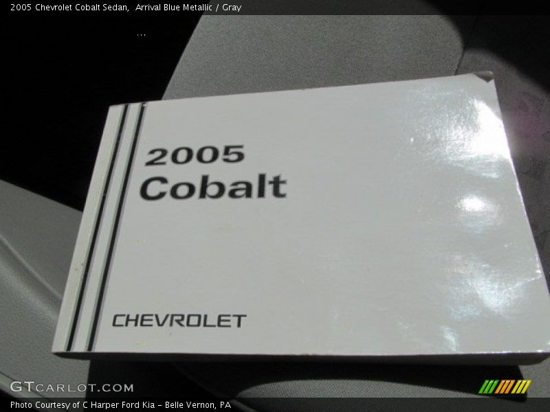 Arrival Blue Metallic / Gray 2005 Chevrolet Cobalt Sedan